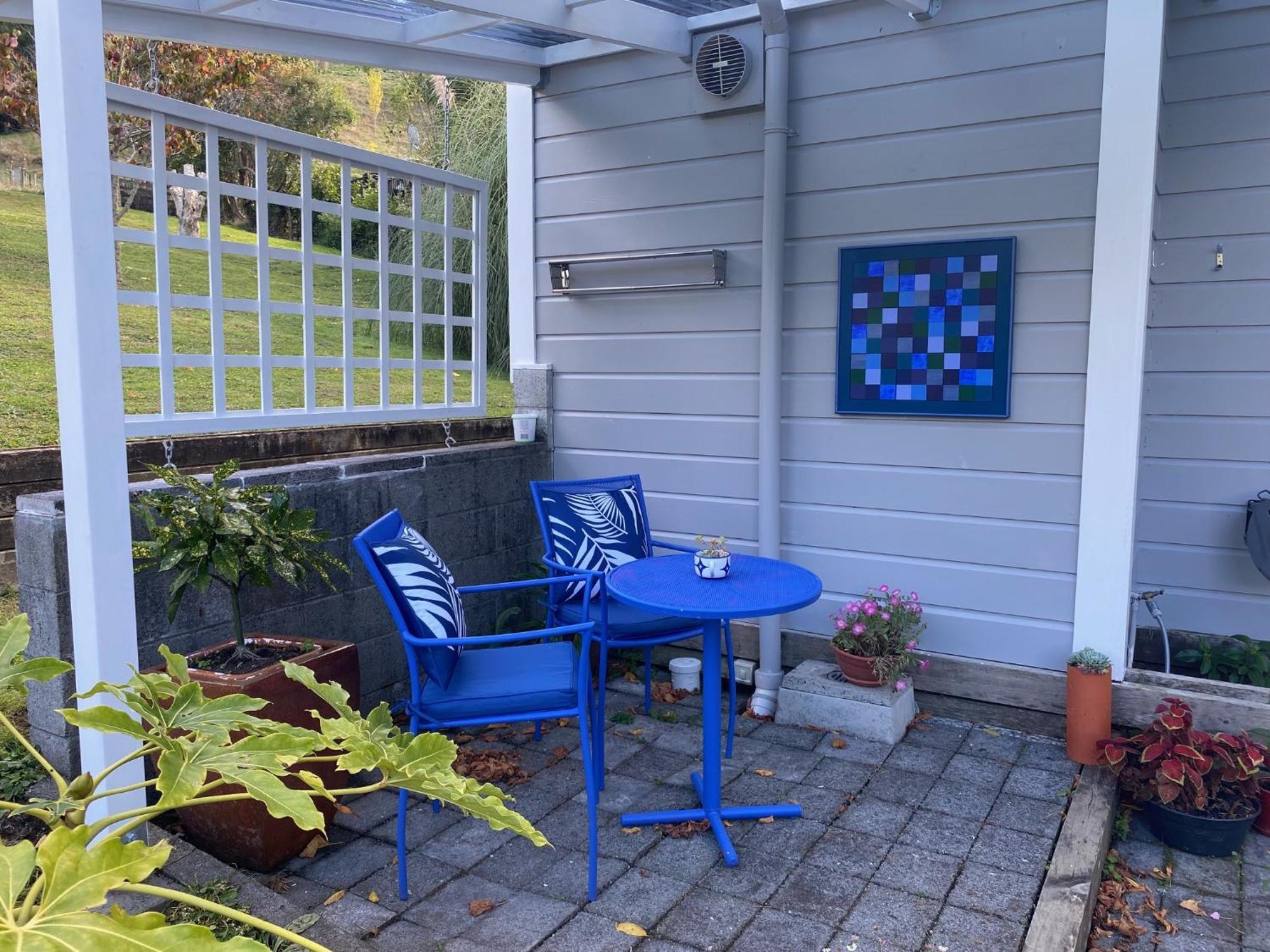 Superb Studio Retreat With Spa, Pool & Bbq Access Whanganui Bagian luar foto